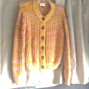 Universal thread chunky sweater M